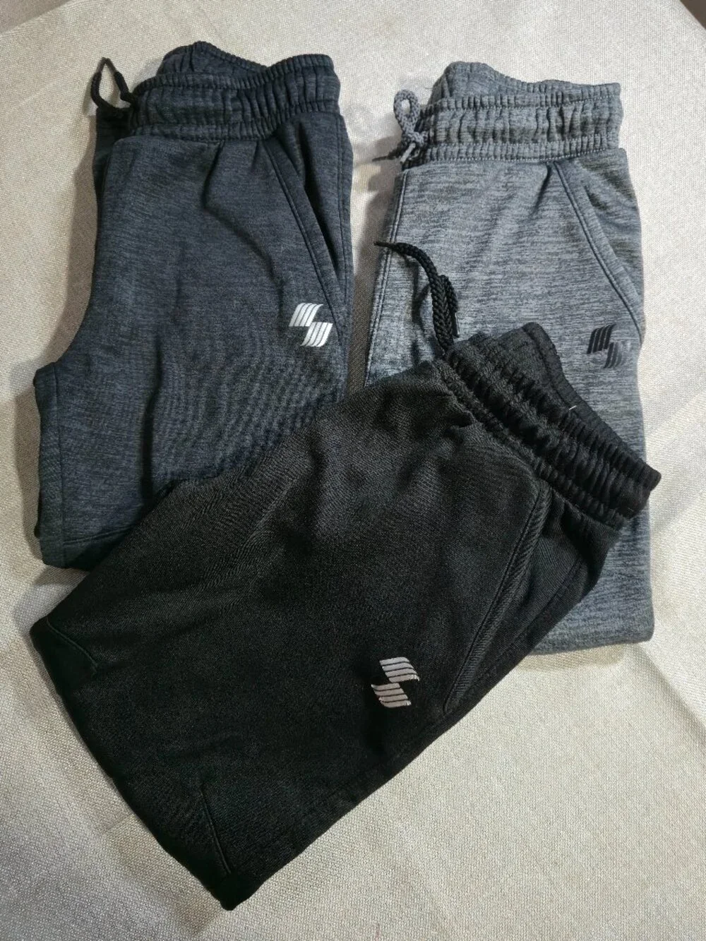 Lot 3 Children's Place Sport Joggers, Sizee S 5/6